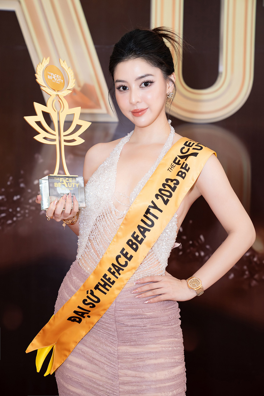 Jade Vu dai su the face beauty 2023 2