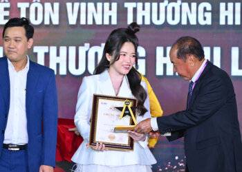 Lạc’s Beauty Center rạng rỡ cùng danh hiệu Top 10 thương hiệu vàng làm đẹp The Face Beauty 2023