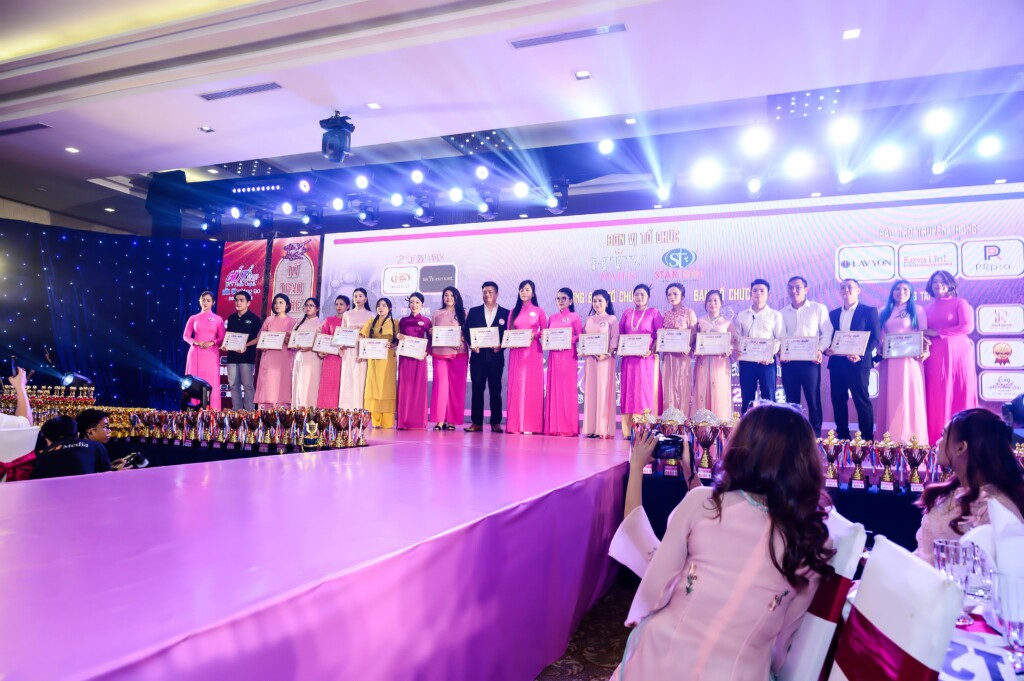 le tri an to nghiep nghe nail 2024 htv nail cup lan 7 diem nhan dac biet cua nghe nail viet nam 6