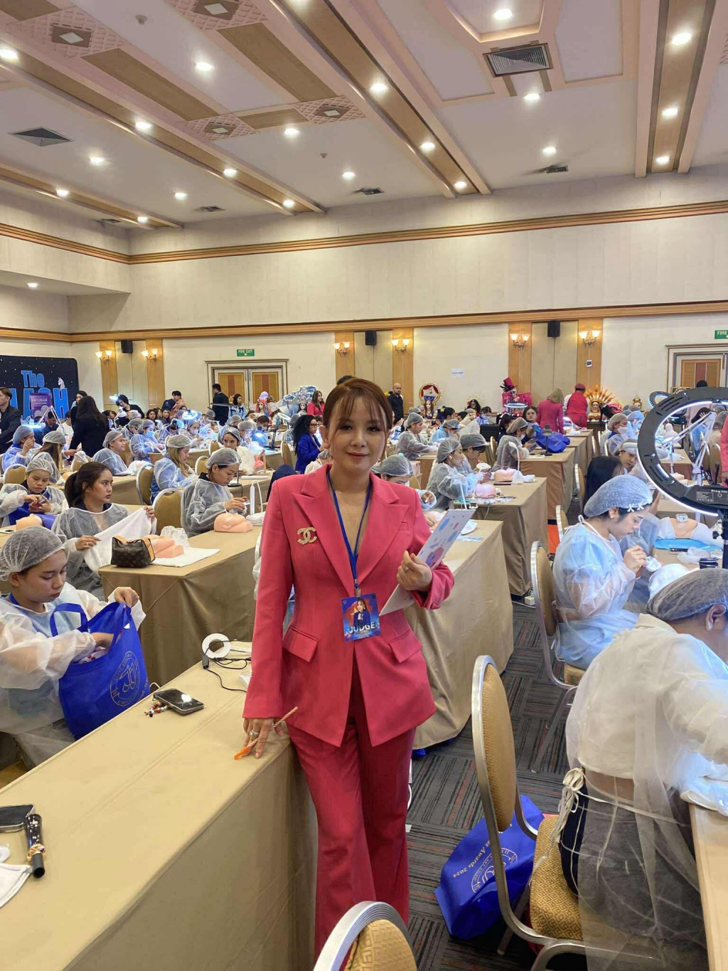 grand master nguyen thi my loan co van chuyen mon tai browista vietnam lash championship 2025 bieu tuong chuyen mon cua nganh noi mi viet nam 2