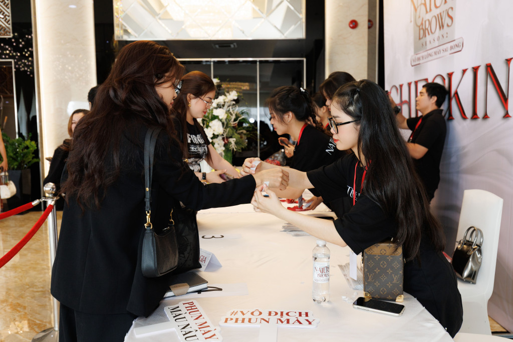 nature brows season 2 vo dich long may sau bong su kien san se yeu thuong va ton vinh nghe phun xam 1