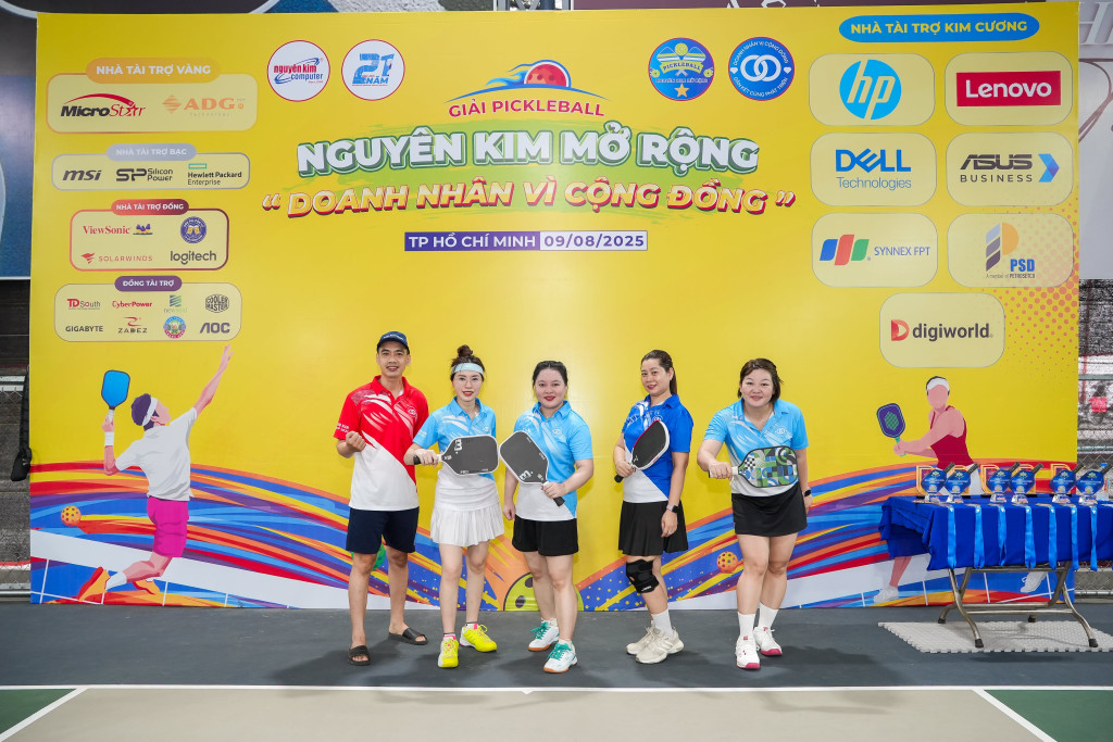 pickleball nguyen kim cuoc thi day kich tinh va nhung trai tim thien nguyen 4